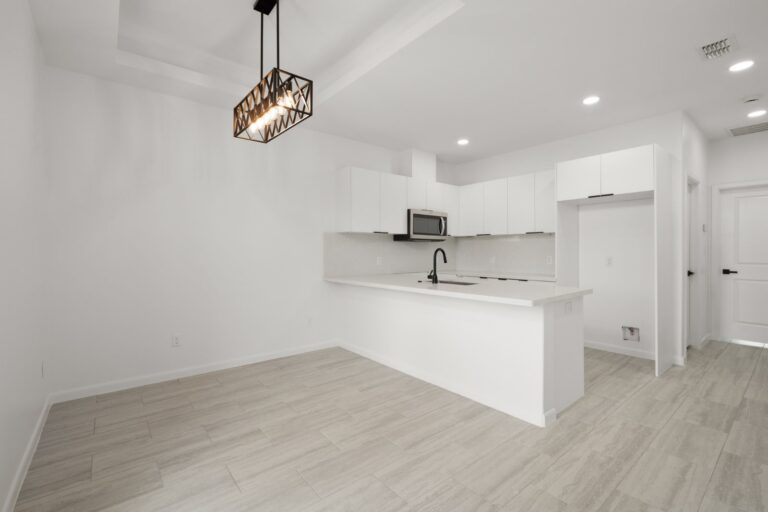 Dining_Kitchen