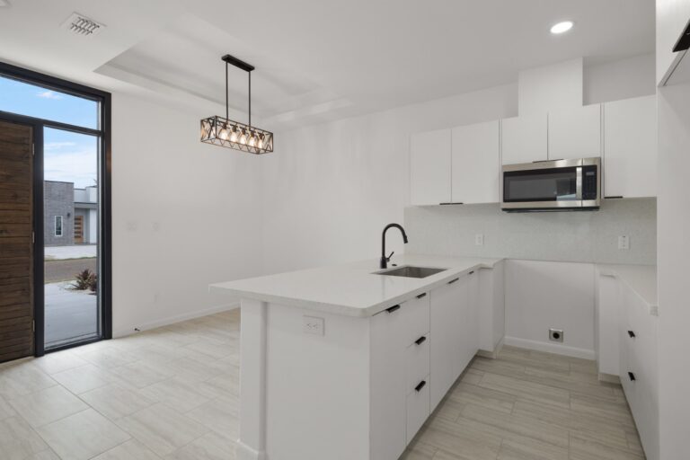 Dining_Kitchen_2