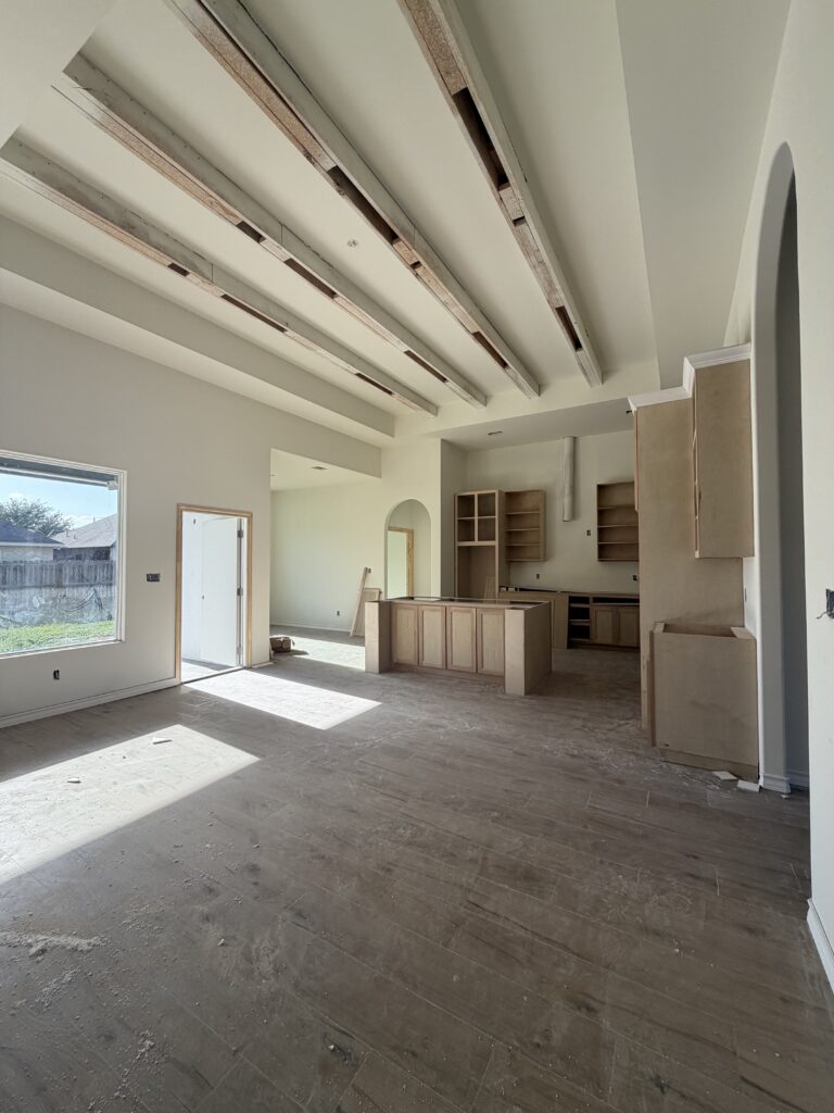 Living Room/Kitchen